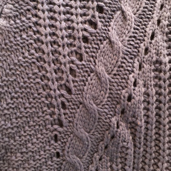 NWT UO Knitted Sweater - Picture 3 of 4